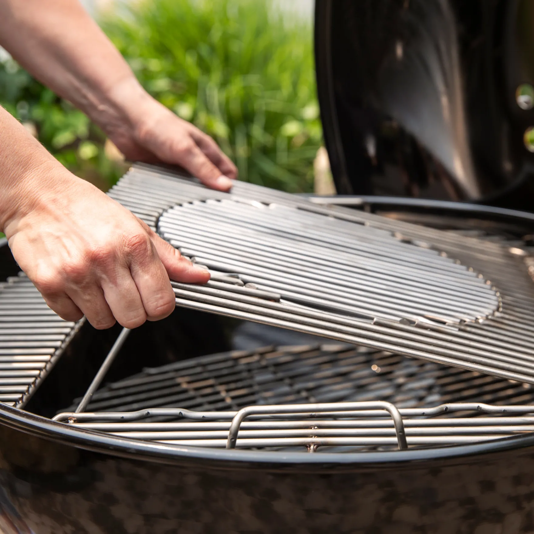 26” Master-Touch™ Charcoal Grill