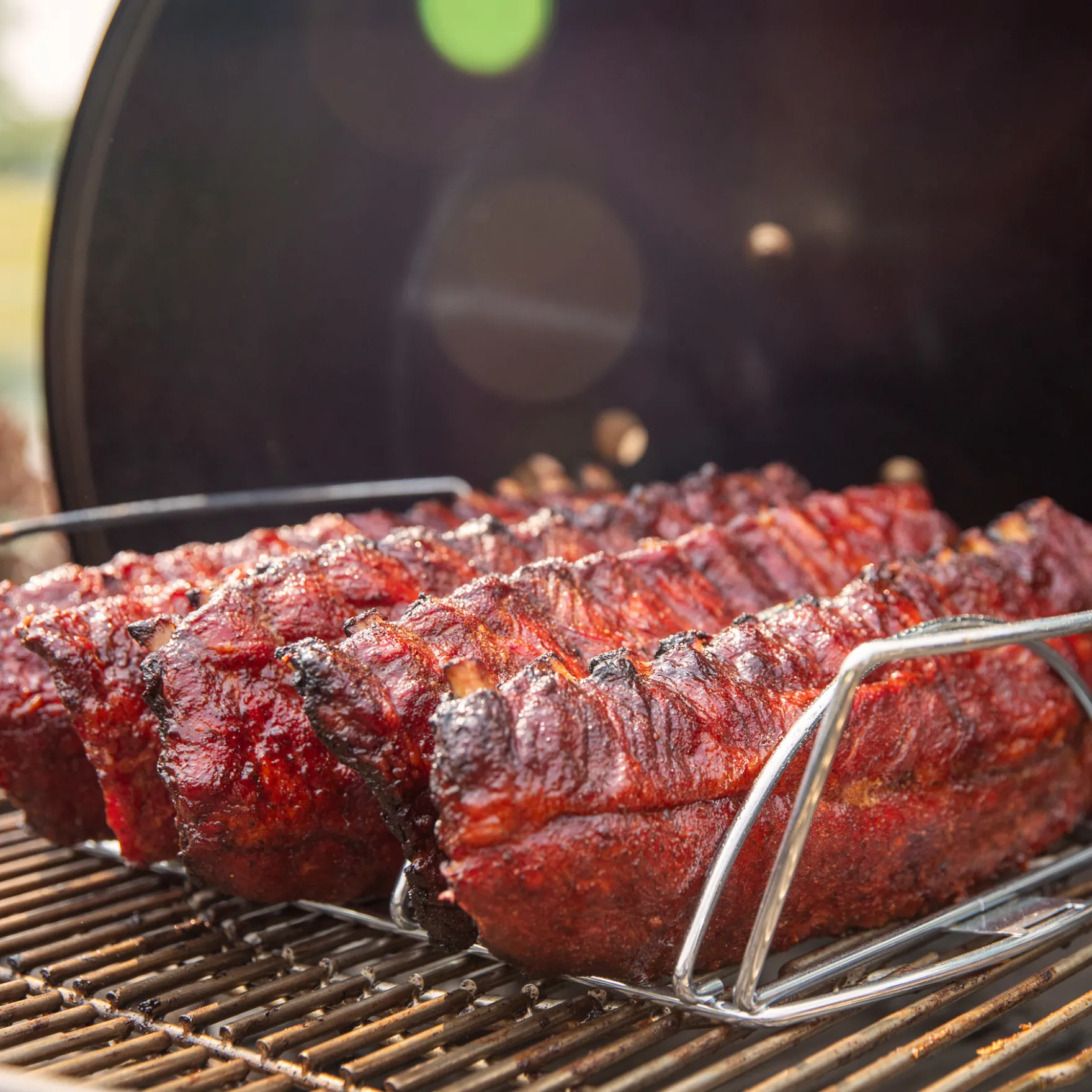 26” Master-Touch™ Charcoal Grill