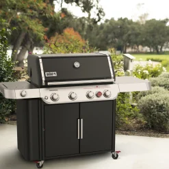 Genesis E-435 Gas Grill (Liquid Propane)