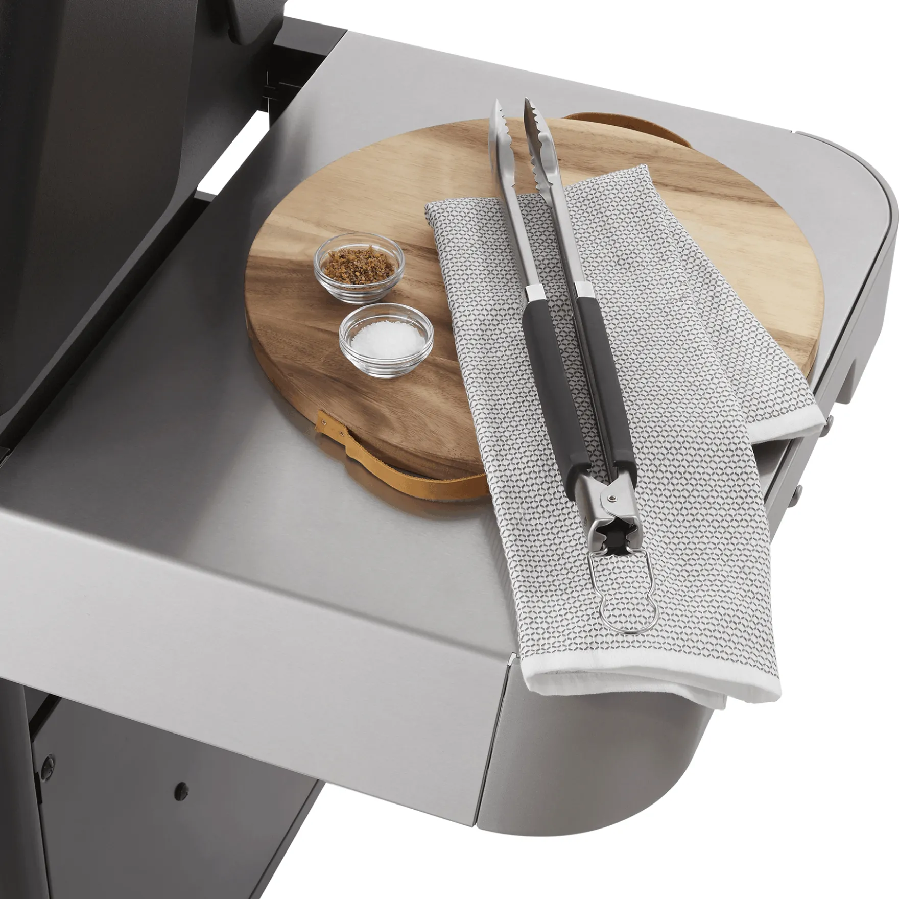 Genesis E-435 Gas Grill (Natural Gas)