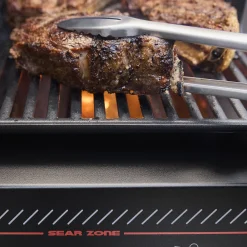 Genesis® E-330 Gas Grill Stealth® Edition (Natural Gas)