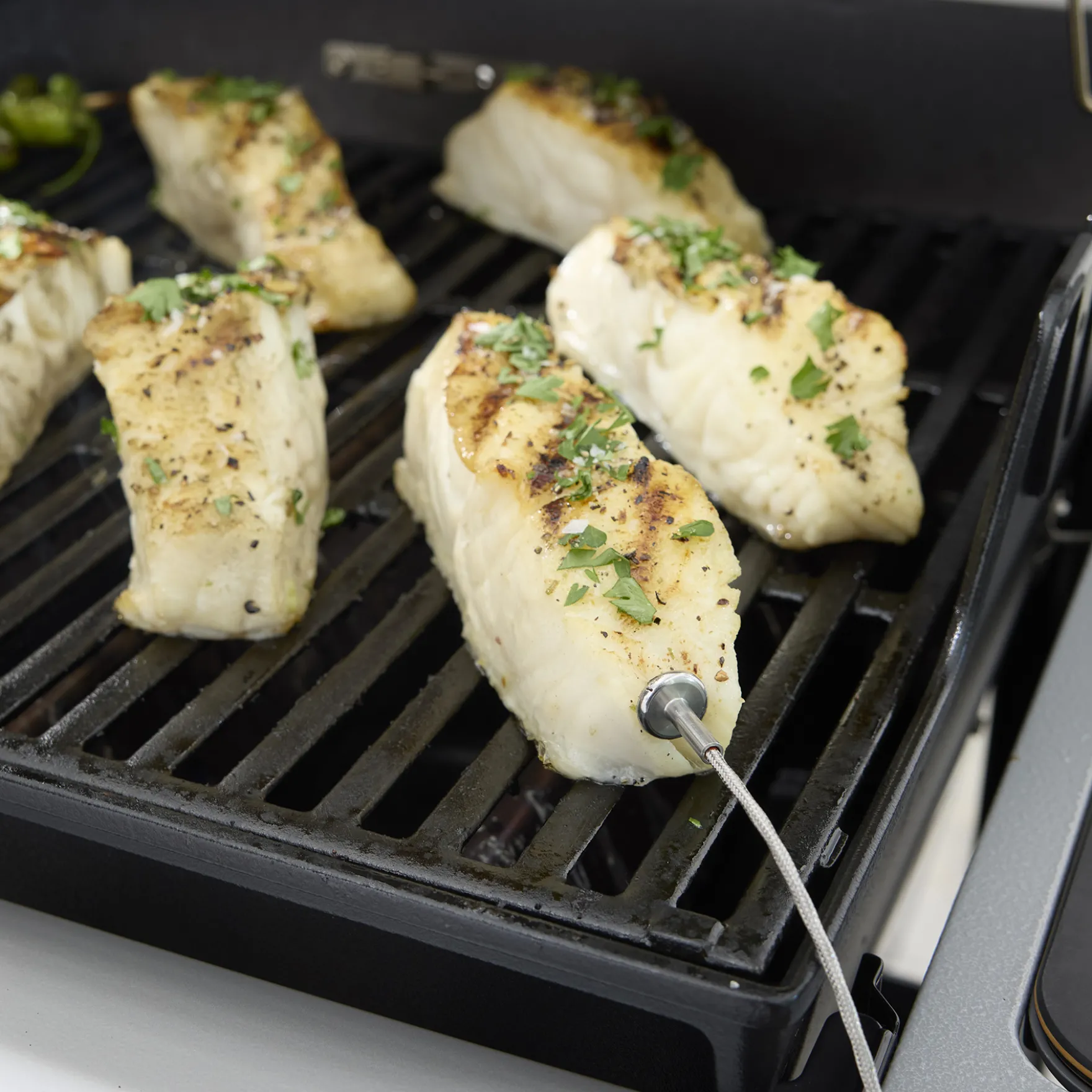 Genesis® EX-325W Smart Gas Grill (Natural Gas)