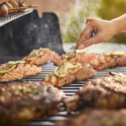 Genesis S-315 Gas Grill (Natural Gas)