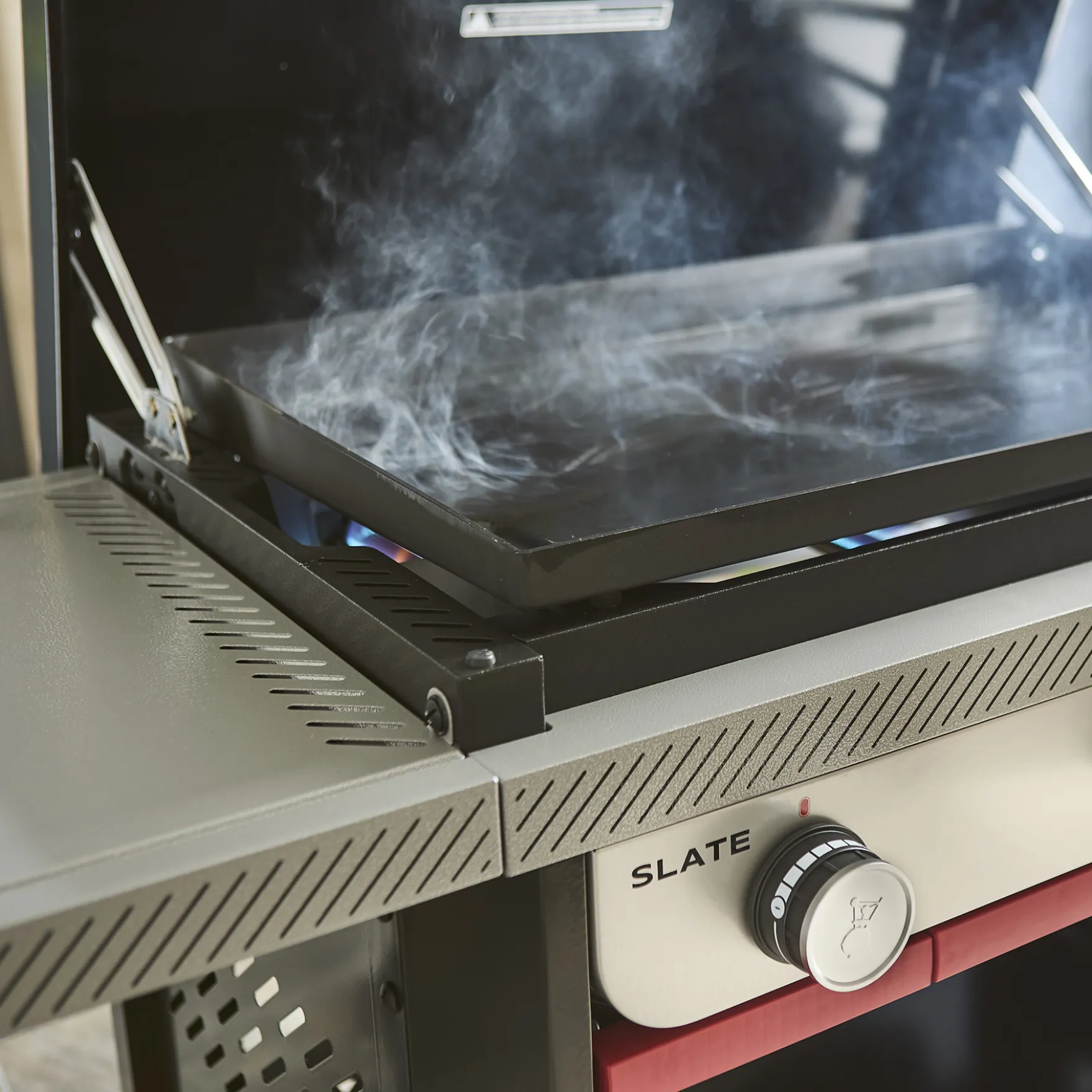 Slate® 28" Rust-Resistant Griddle (Liquid Propane)