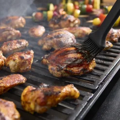 Spirit® E-325 Gas Grill Stealth® Edition (Liquid Propane)