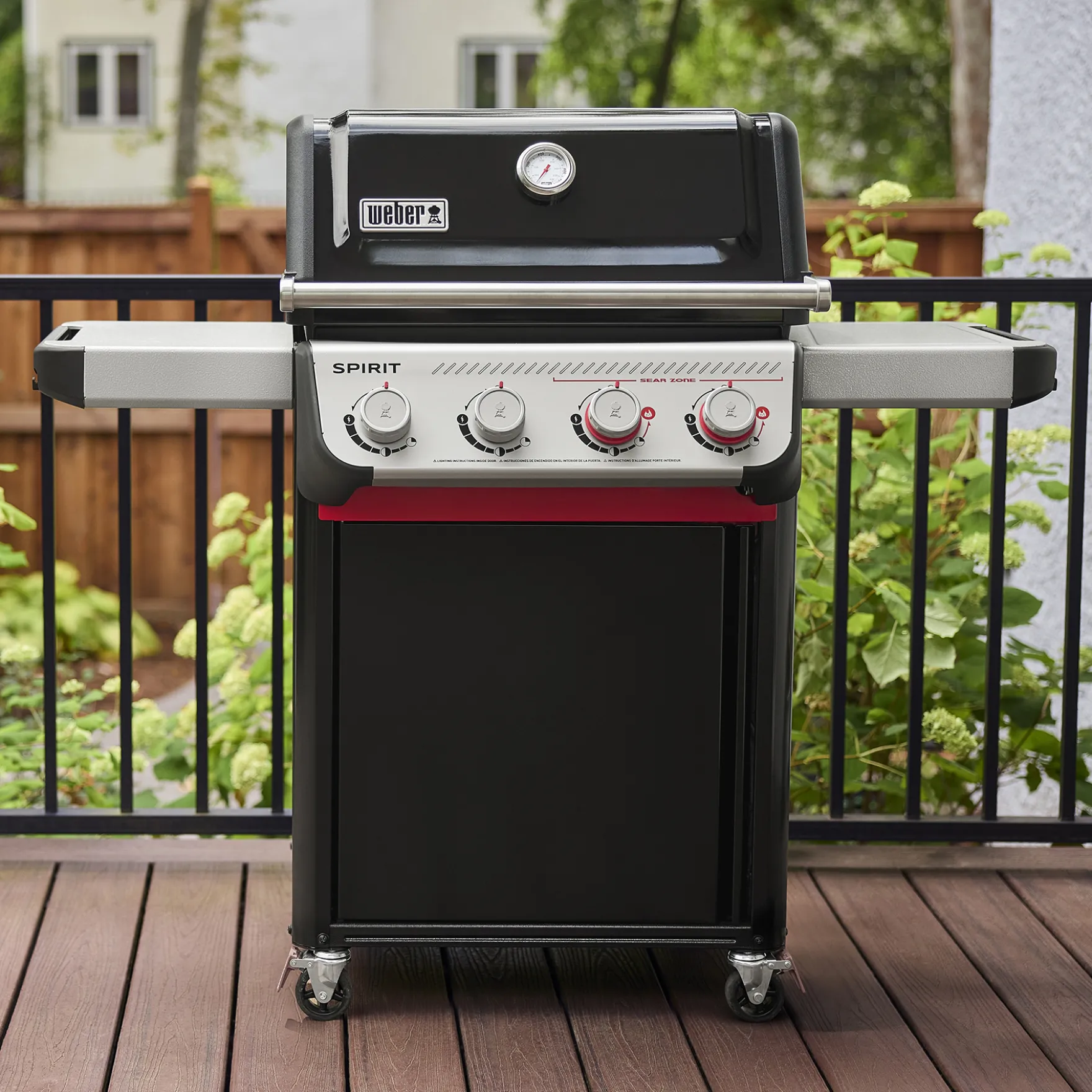 Spirit® E-425C Gas Grill (Liquid Propane)