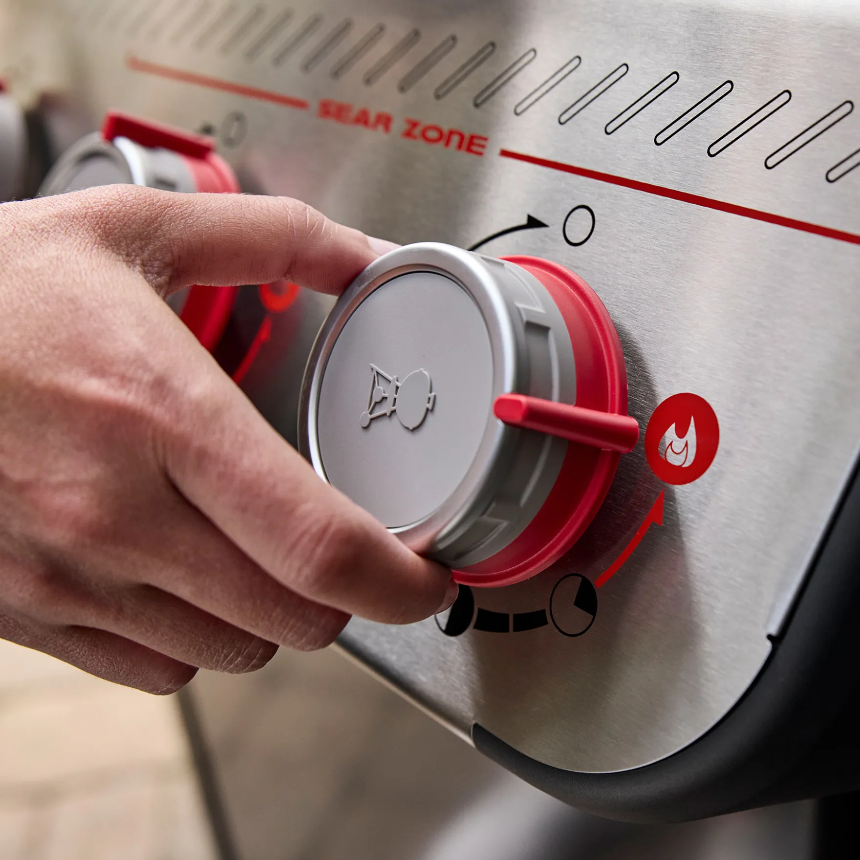 Spirit® E-425C Gas Grill (Liquid Propane)
