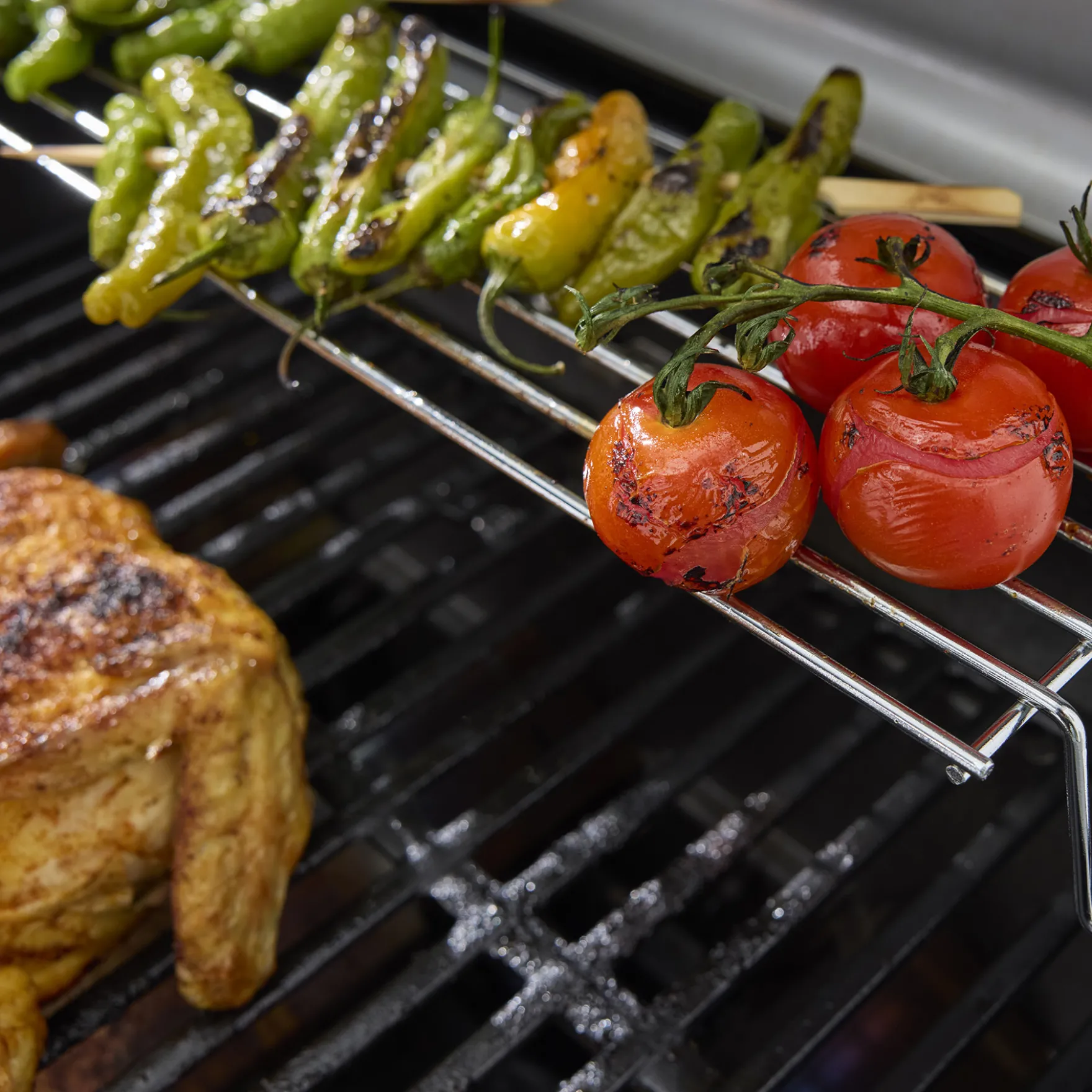 Spirit® EX-425C Smart Gas Grill (Natural Gas)